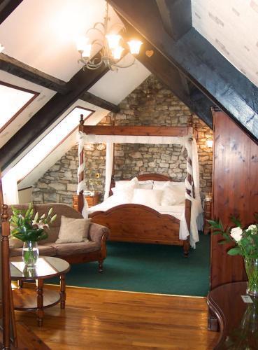 St Mary'S Hotel Golf & Country Club Pencoed Экстерьер фото